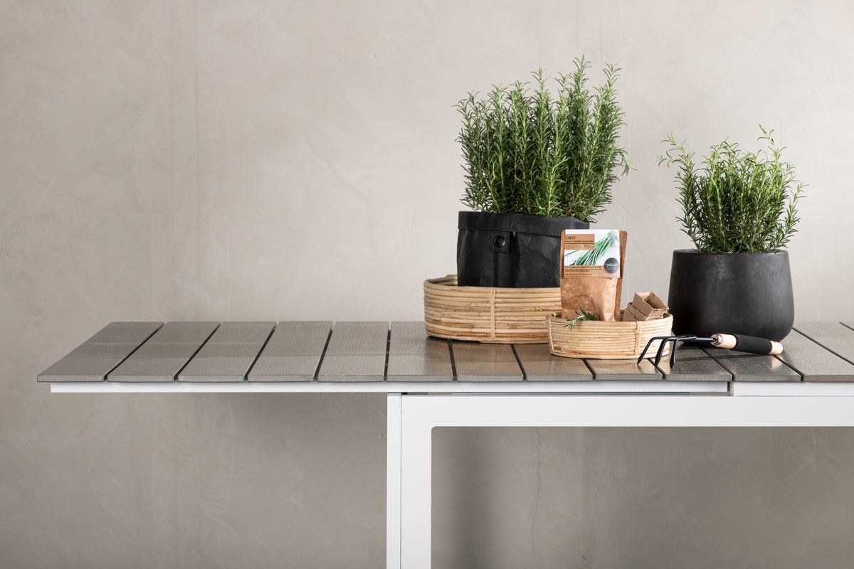 Havebord Kairen - perfekt til hyggelige stunder udendørs