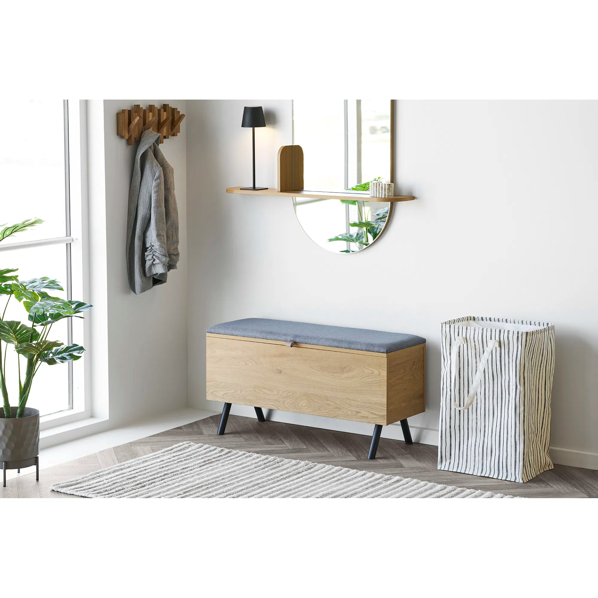 Vasketøjskurv „Argos“ – Beige/Sort med stribemønster