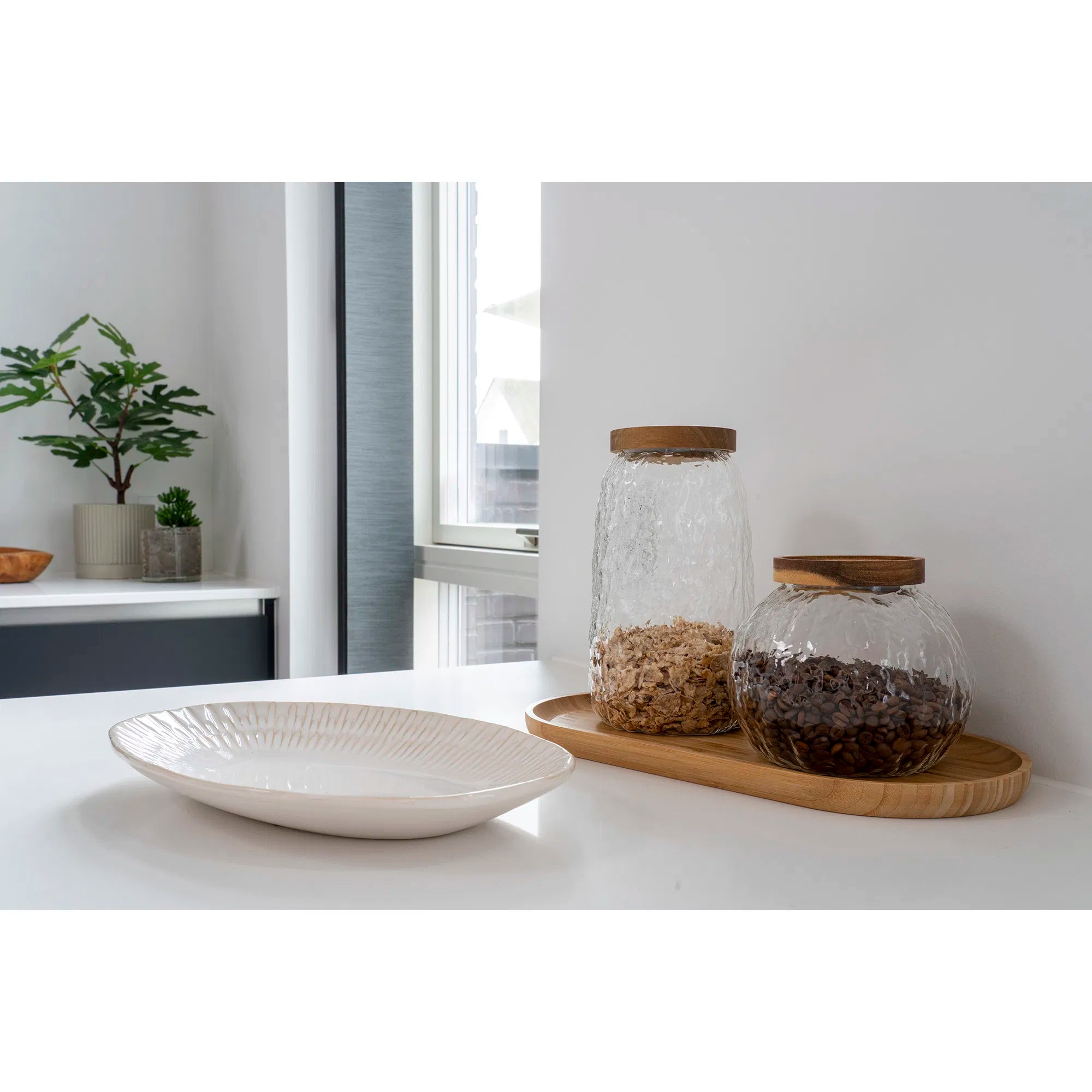 Tablet „Nayra“ – Hvidt keramikdesign