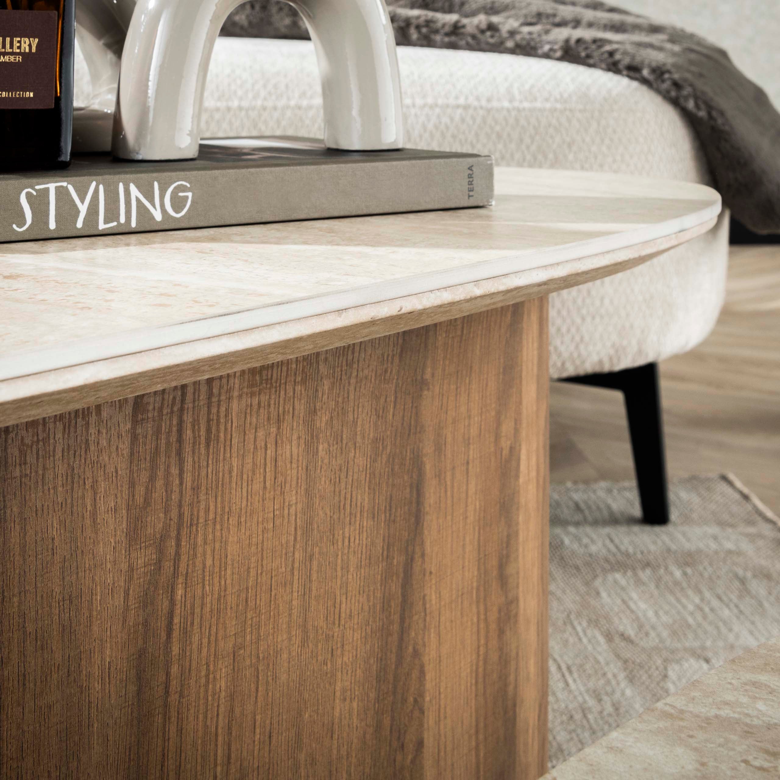 Sofabord Sorelia - 2 stk. sæt med keramisk plade i travertinlook og trekantet form