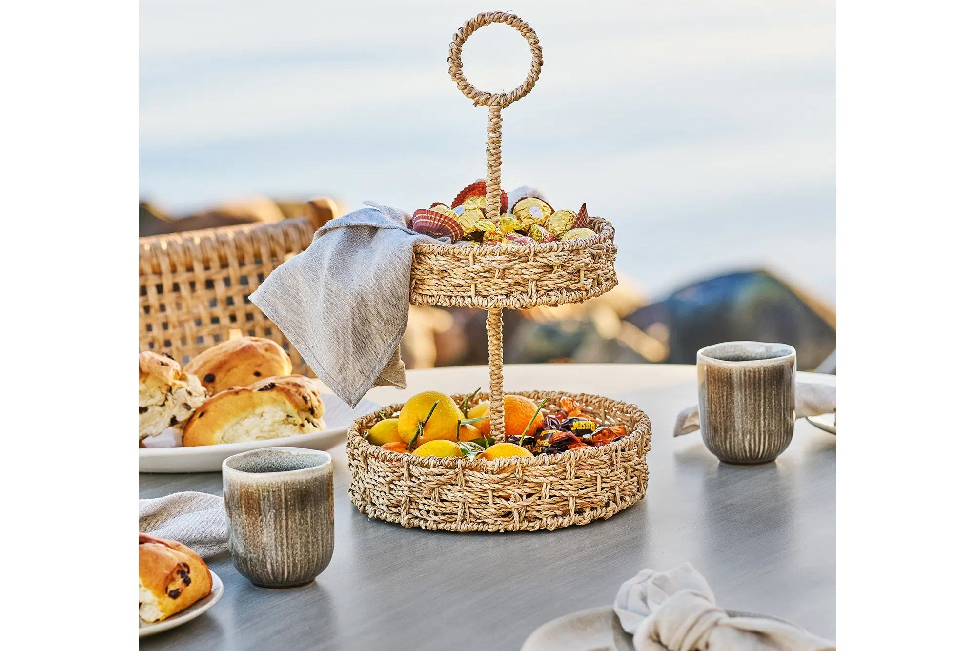 Becher-Set Arvessa – gefertigt aus Steingut mit reaktiver Glasur