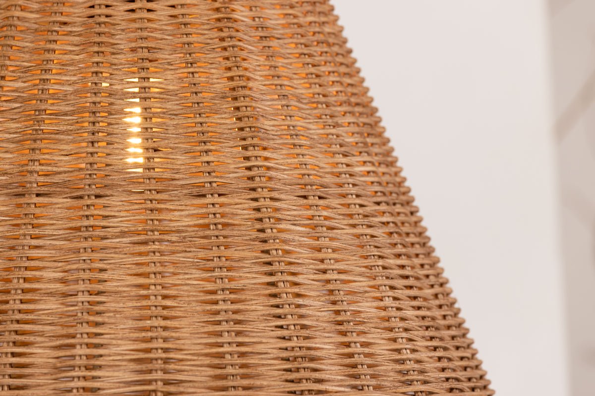 Wandleuchte „Maggy" – Erdige Farben sorgen für angenehmes Licht