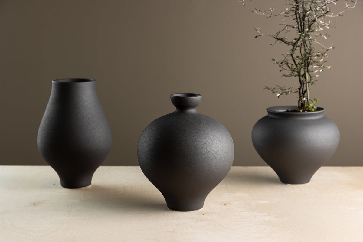 Vase Rellis Ø20 cm – Moderne med legende twist