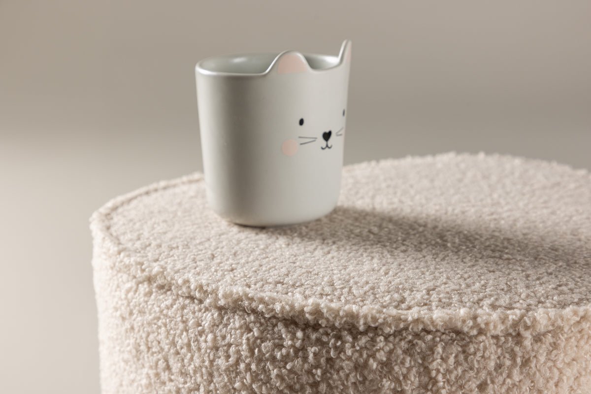 Børnestol Luma – Hjerteformet skammel i Beige