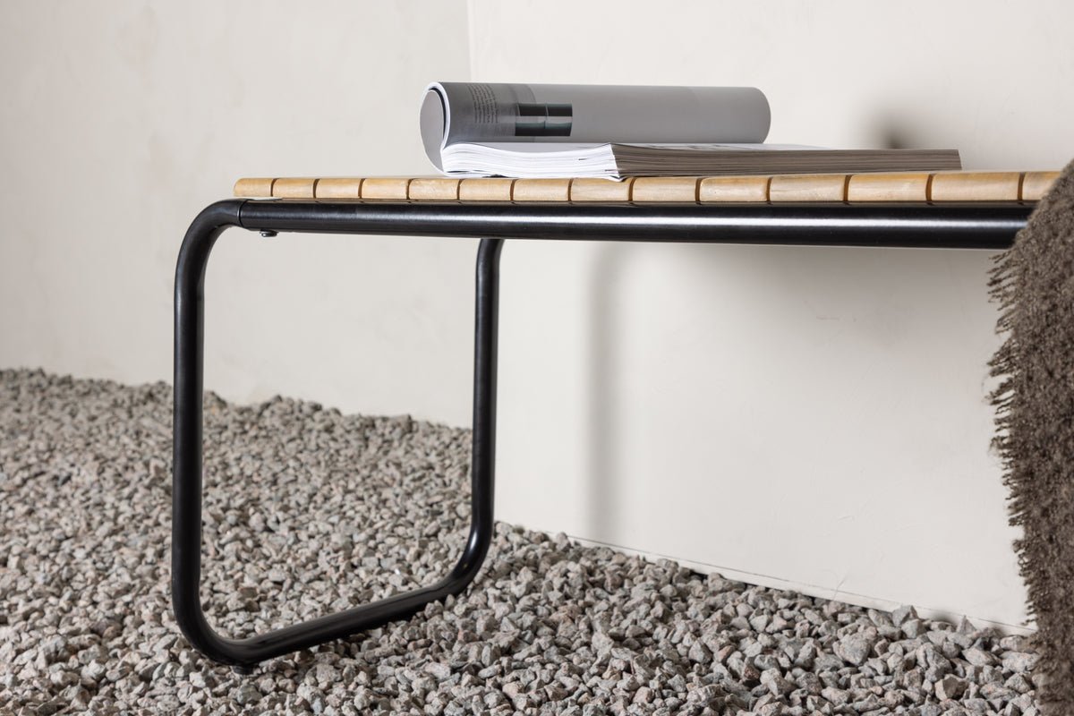 Havebænk Benko - med rillede sædeflade i akacietræ