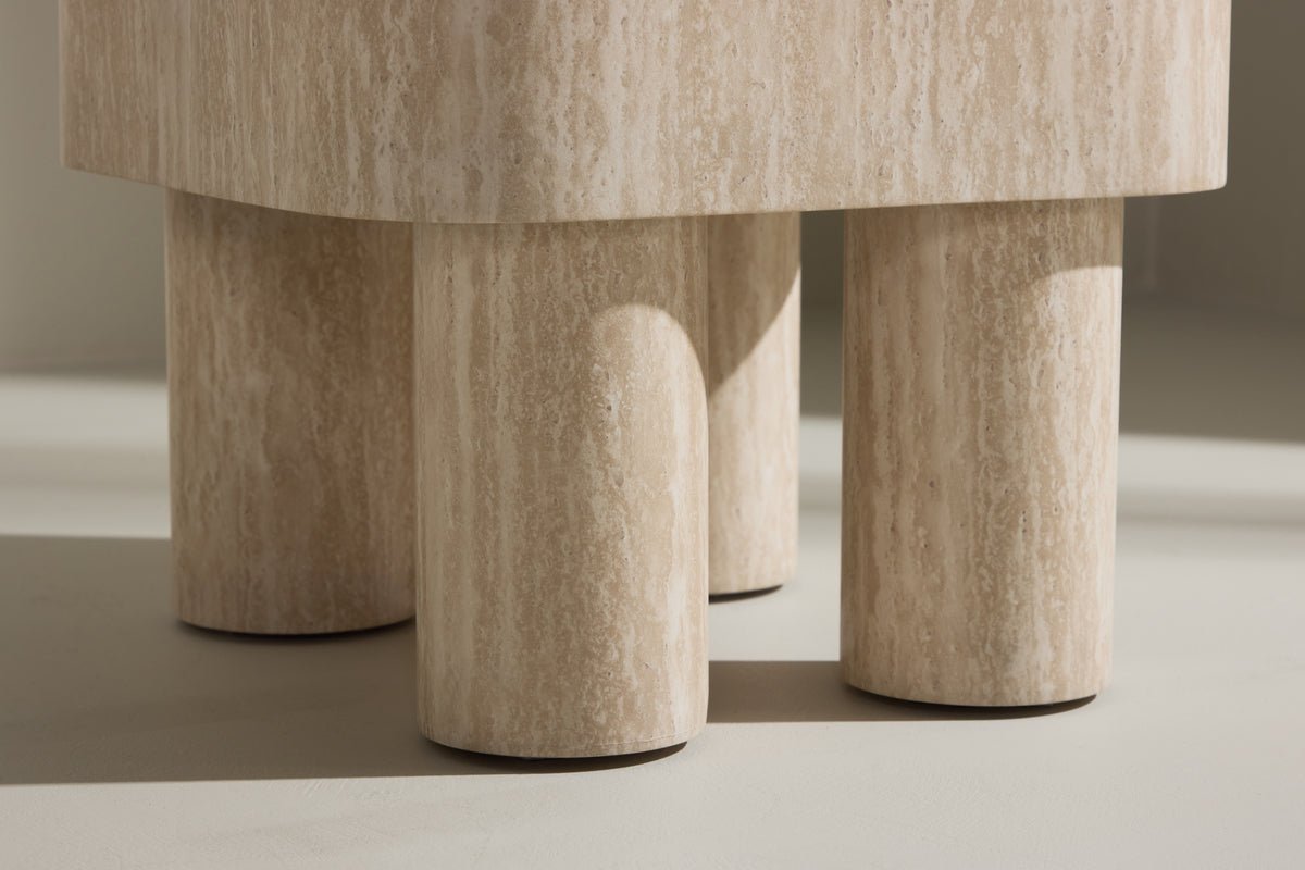 Sidebord Alira – i blid Beige