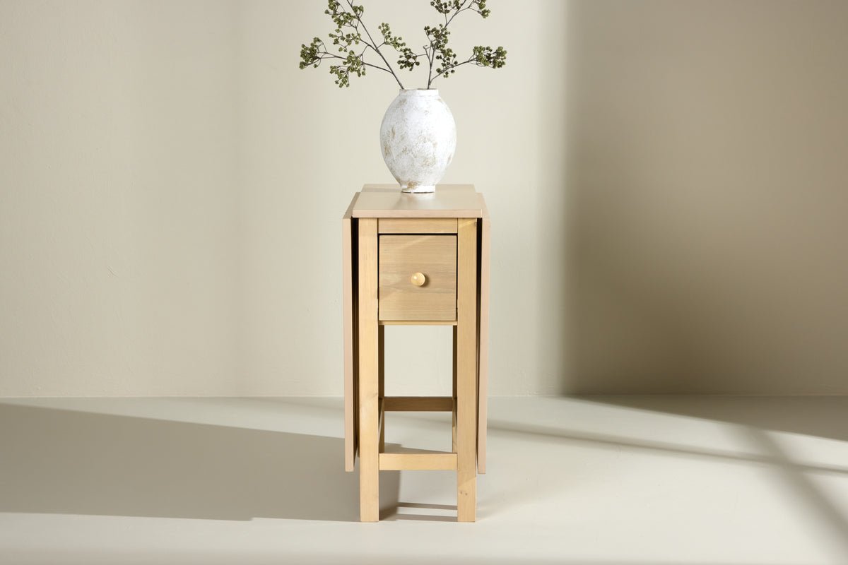 Spisebord Martha - rektangulært udtrækkeligt spisebord, hvidolieret