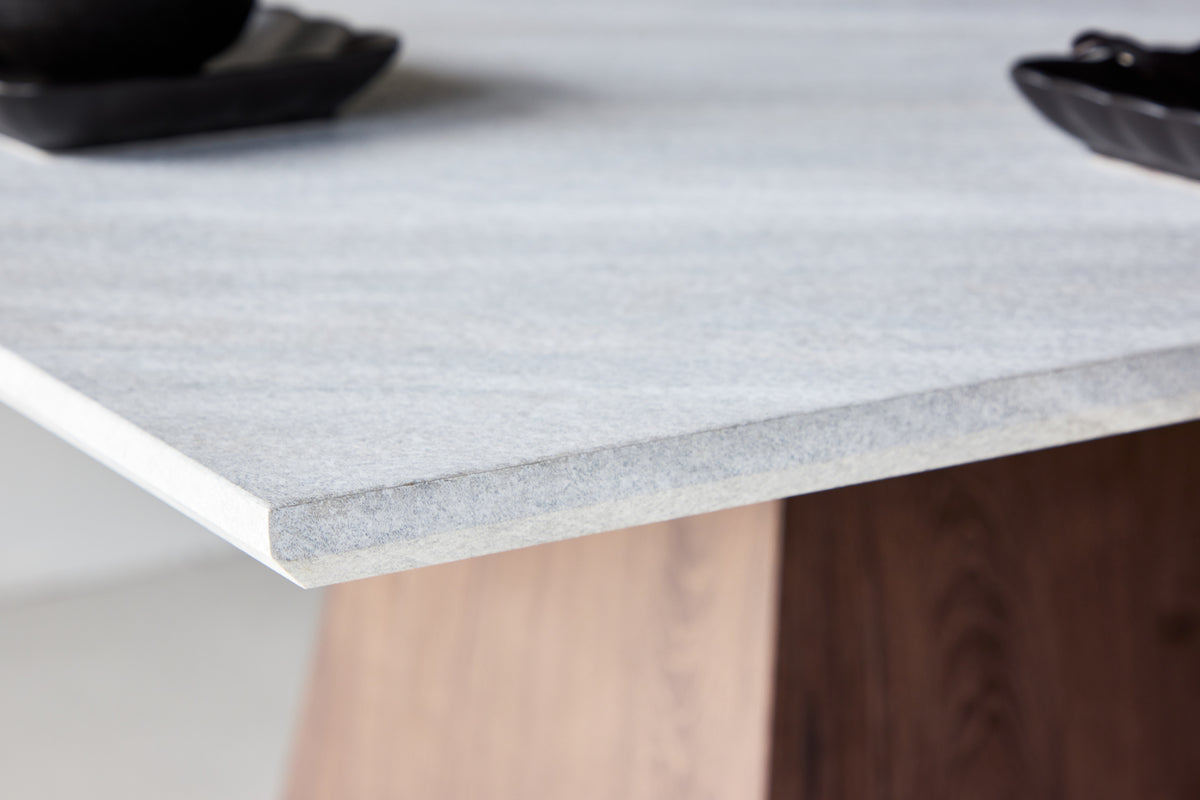 Spisebord Lior 120×120 cm i Lysegrå med MDF-ramme