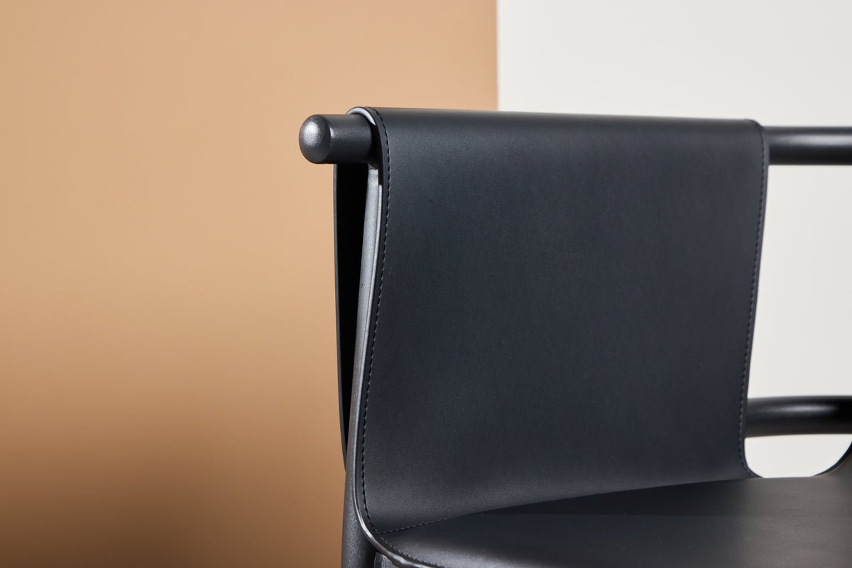 Stol Faro - Med ædelt pulverlakeret stel