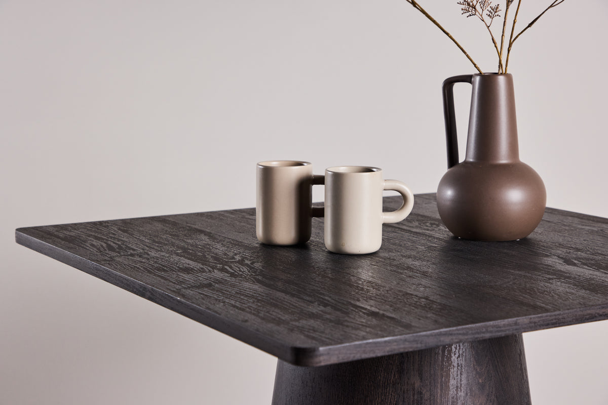 Spisebord Moreno – Kvadratisk bord 80x80 cm i Mocca