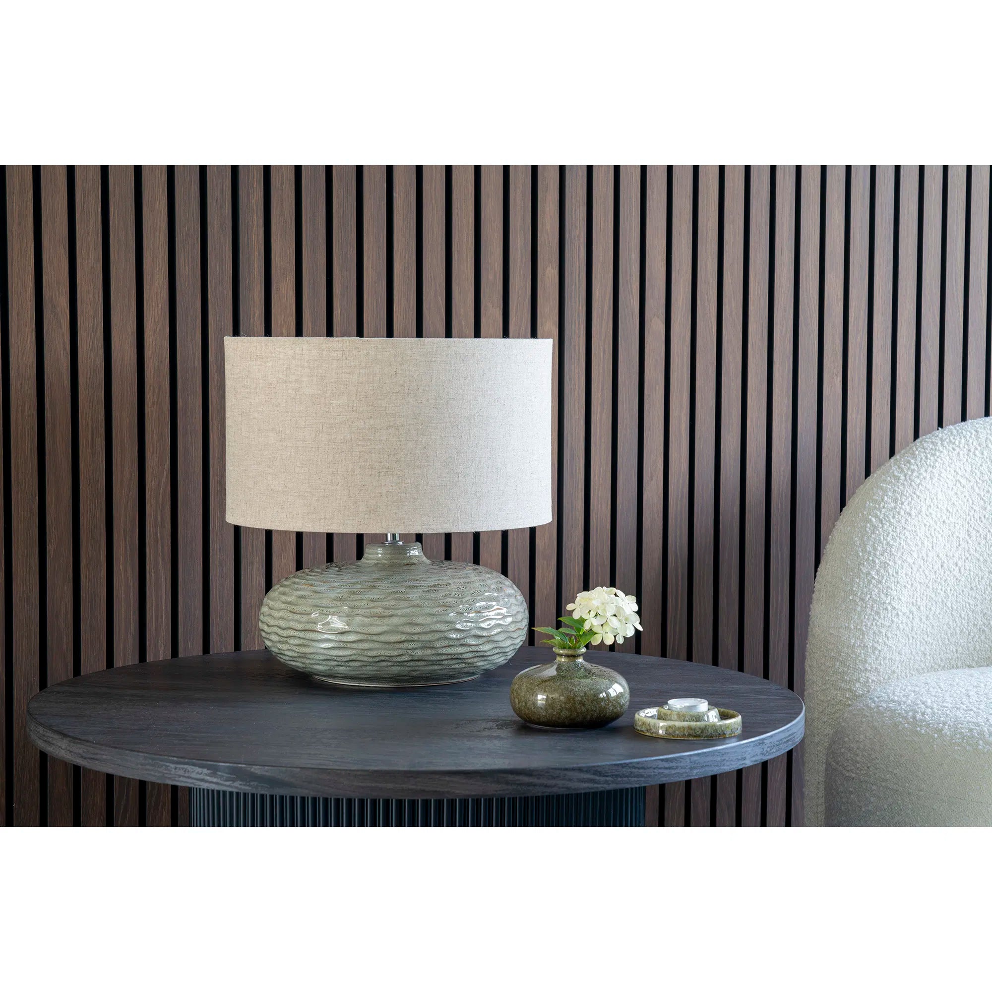 Bordlampe „Ferano“ – Elegance i keramik i blød Grøn