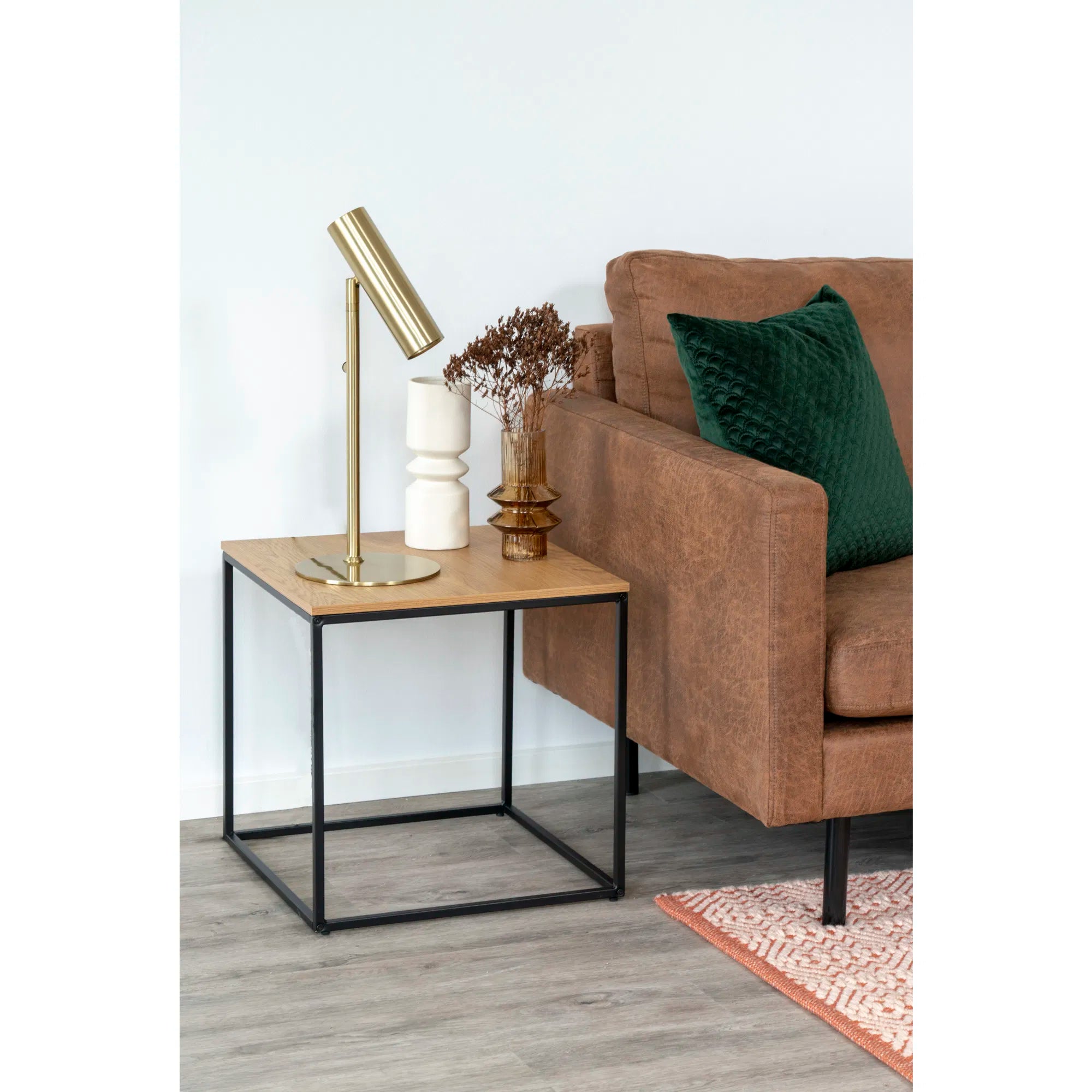 Bordlampe „Lazaro“ – metalaccent i sort eller guld