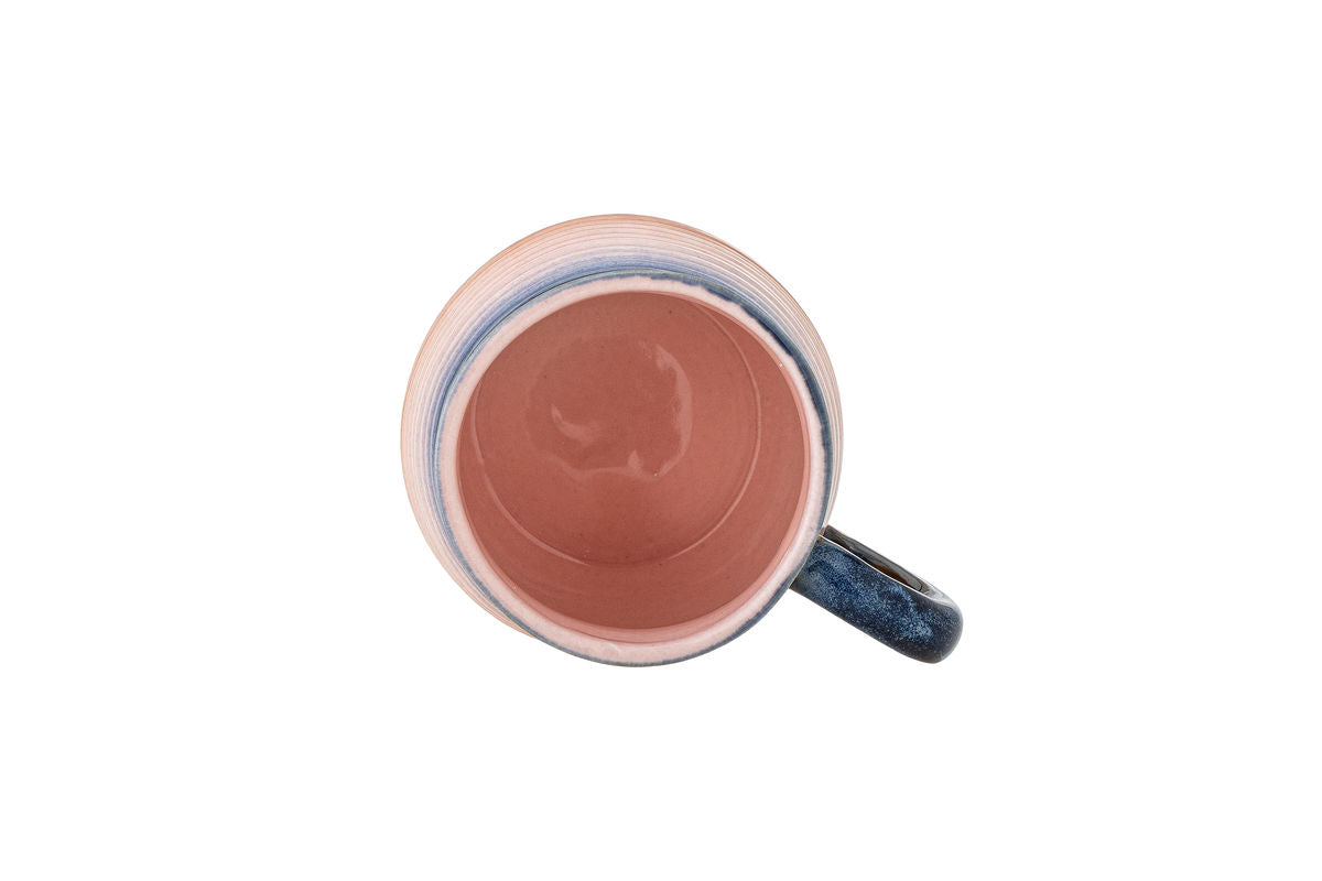 Tassesæt Gabi – Ribbede stentøjskrus med blid farveovergang (sæt med 4)