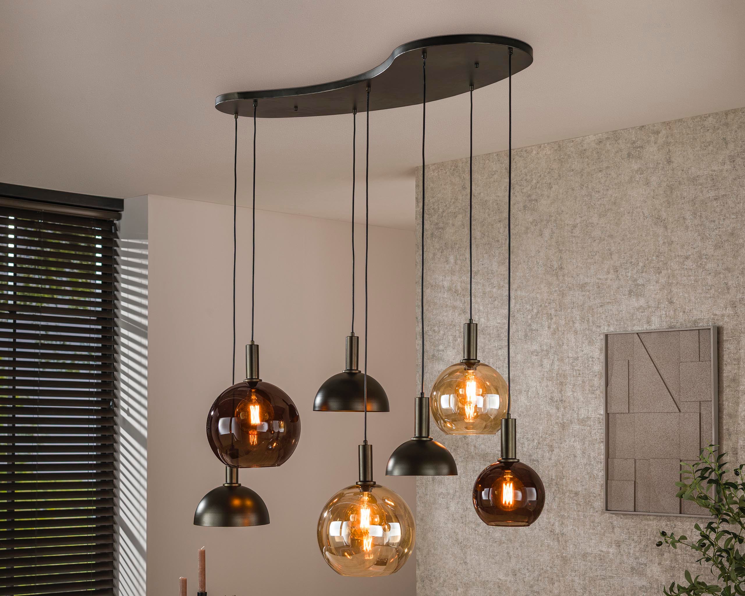 Pendellampe Caldera – Organisk klyngeformet design i sienna-brun (7-lys)