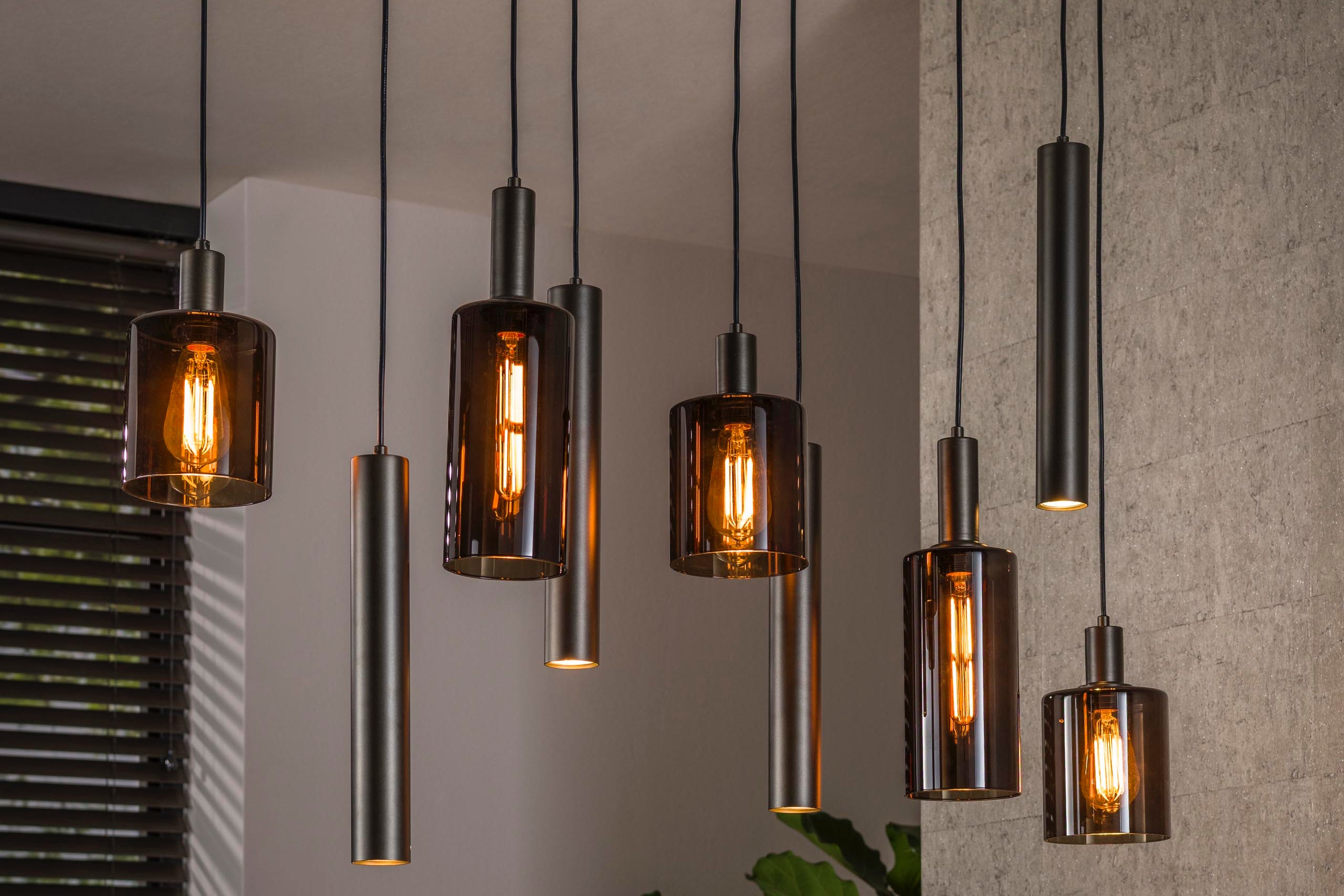 Pendellampe Ayu – Klynge-design i Brun (9-flammede)