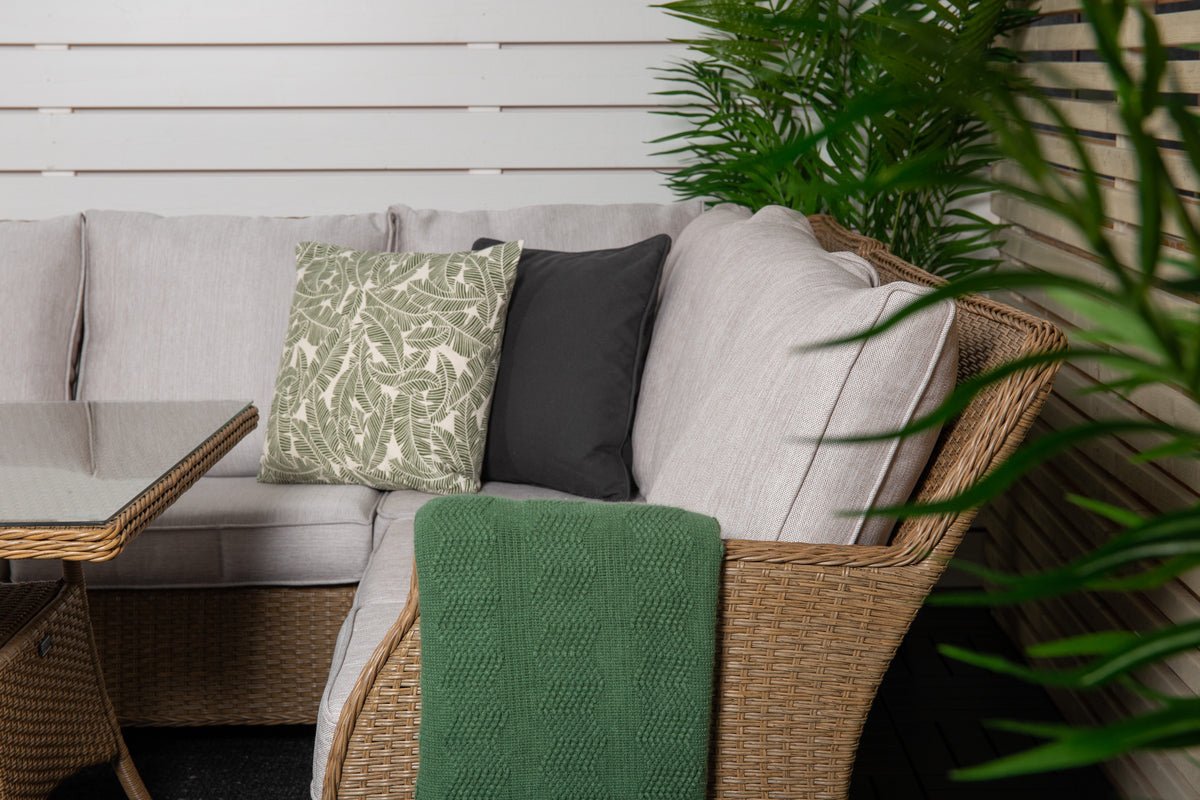 Havemøbelsæt Davido – i polyrattan med sidebord