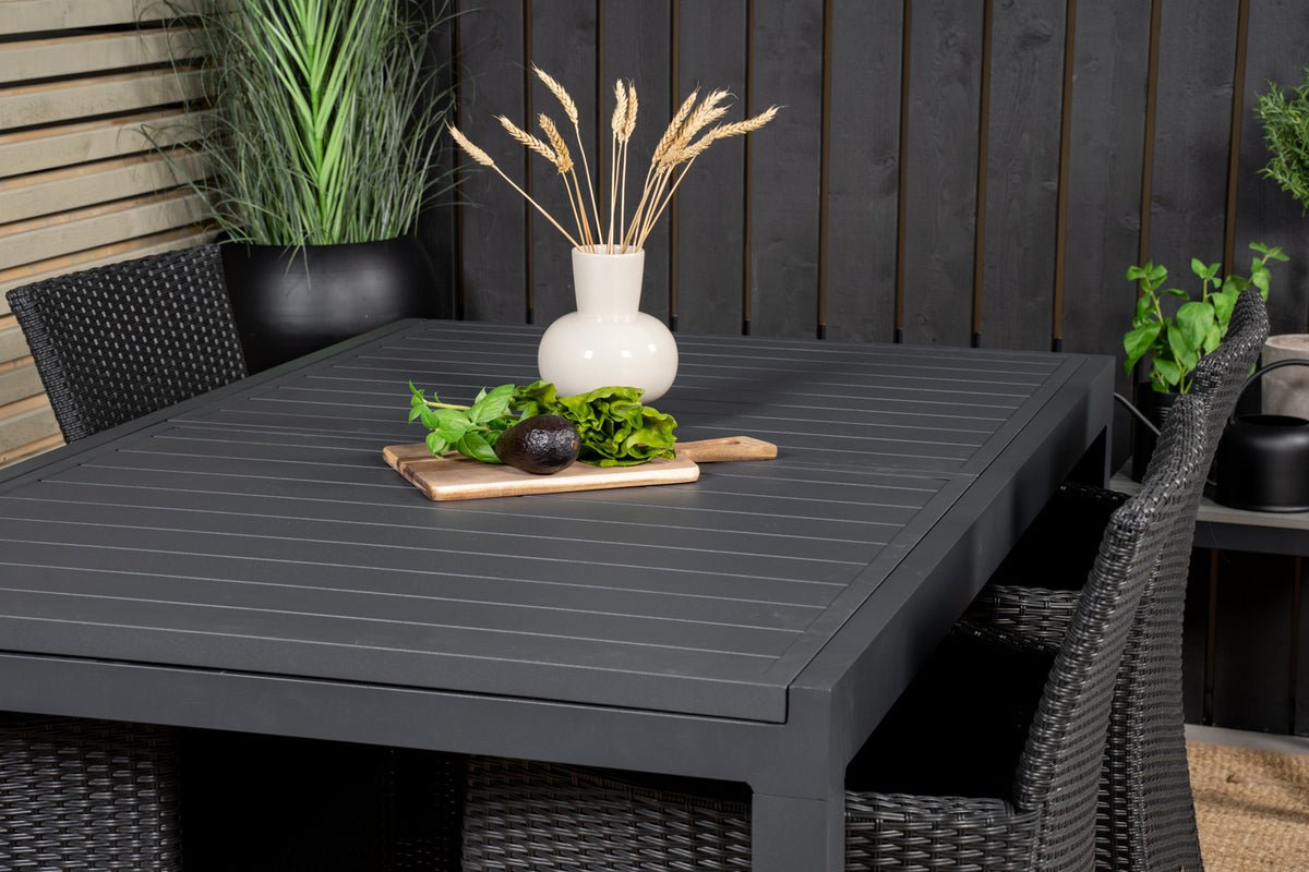 Gartentisch Nohani - udtrækkeligt spisebord fremstillet af robust aluminium
