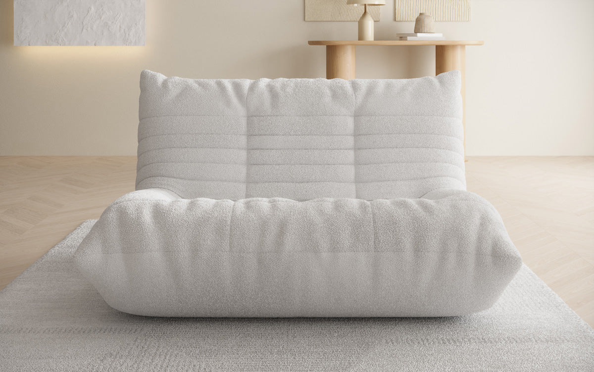 Designer 2-personers sofa Calmo i Teddy Bouclé
