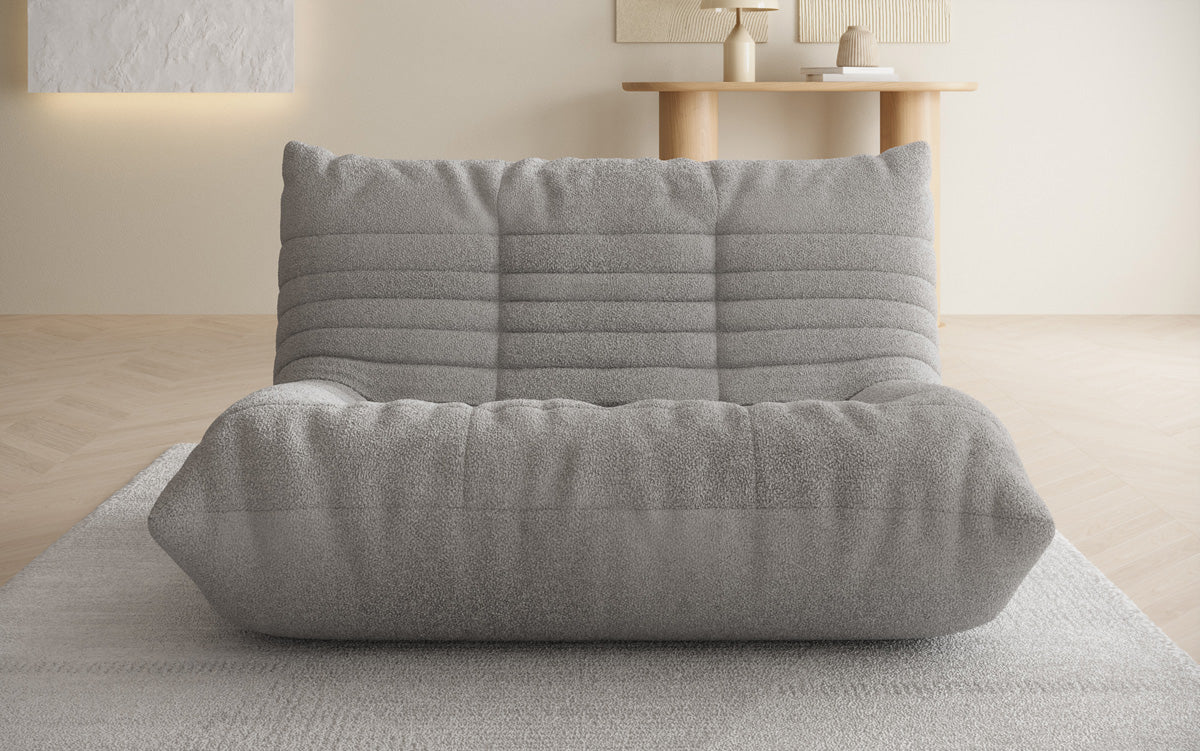Designer 2-personers sofa Calmo i Teddy Bouclé