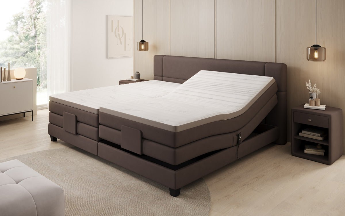 Familien Kontinentalseng Noela 220/240x200 elektrisk justerbar i stof