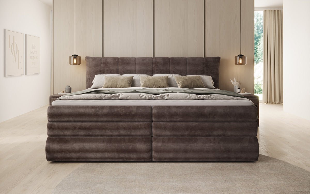 Familien Kontinentalseng Stella i 220/240x200 med opbevaring i Cordfløjl