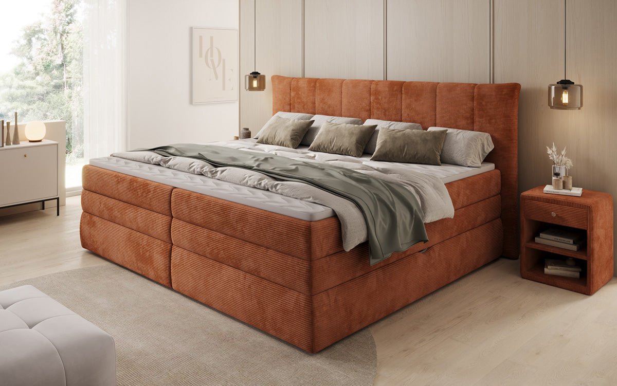 Familien Kontinentalseng Stella i 220/240x200 med opbevaring i Cordfløjl