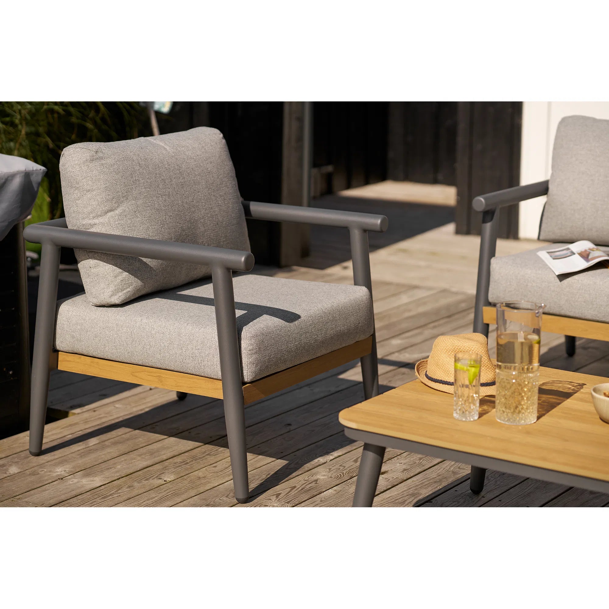 Garten Lounge Set Alviora – mit Aluminiumgestell und Holzoptik-Akzenten