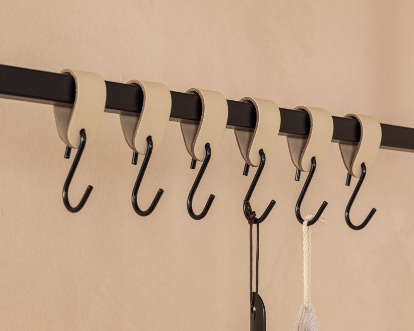 Lædertøjskrog Arcoro i stål og ægte læder