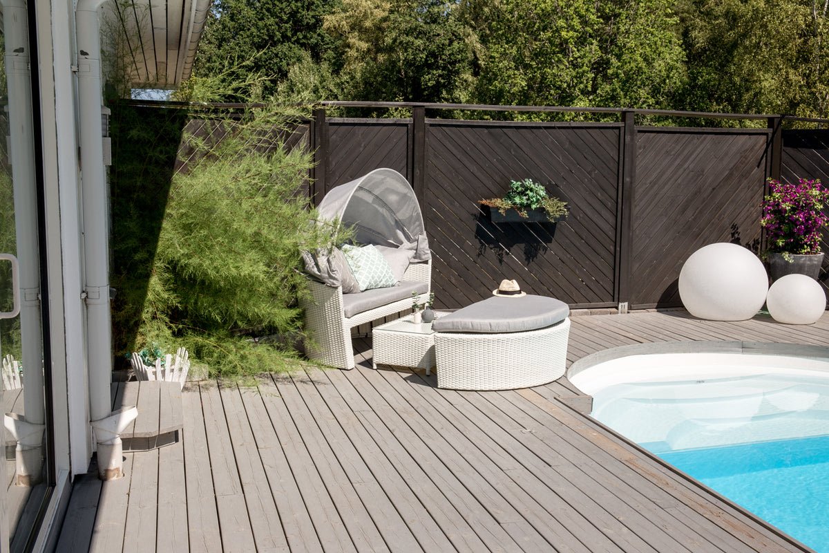 Sonnenliege Zelora- aus Kunsrattan inklusive Kissen