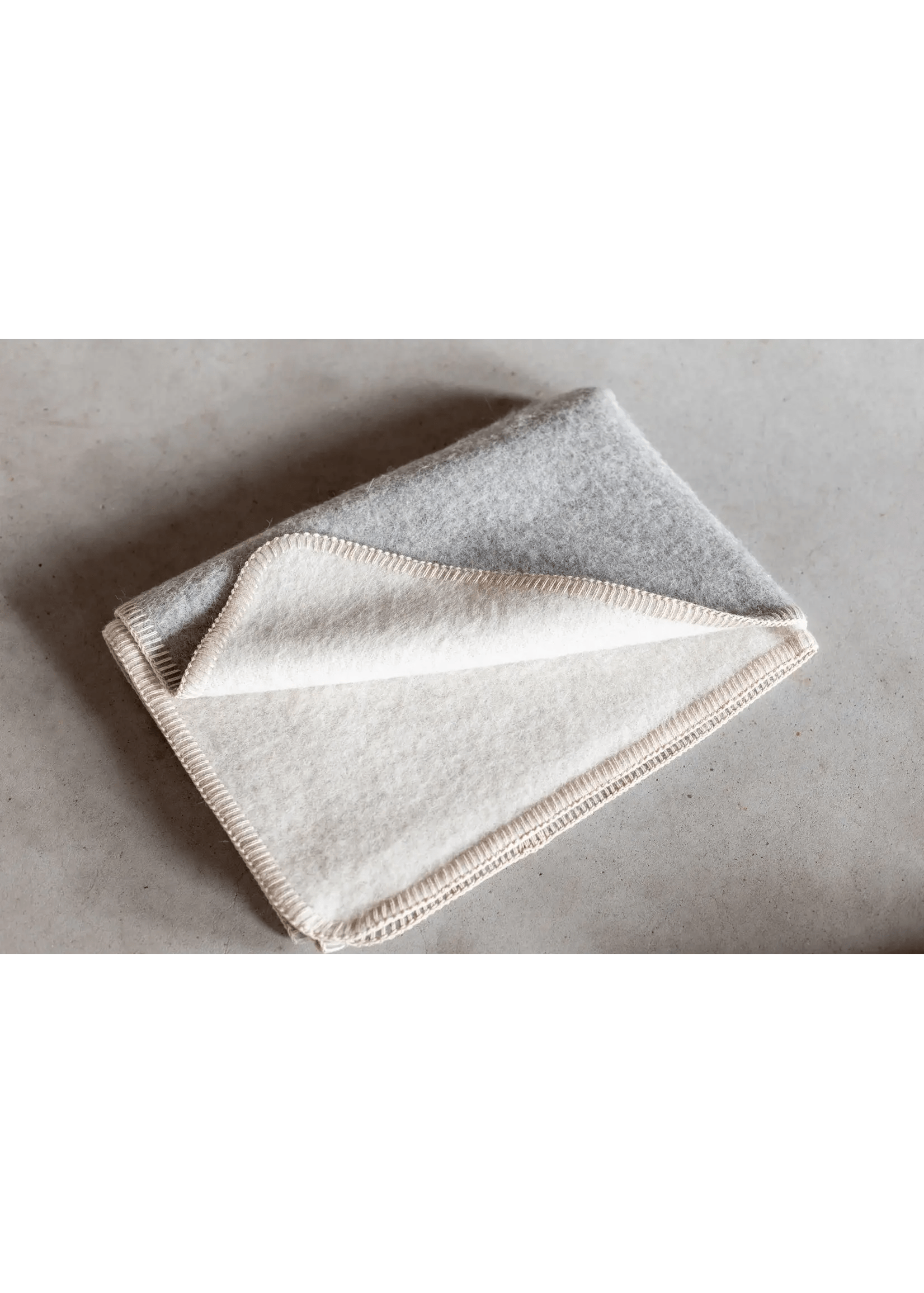 Baby tæppe i ren Alpakawolle - Beige & Grå - 95x75 cm