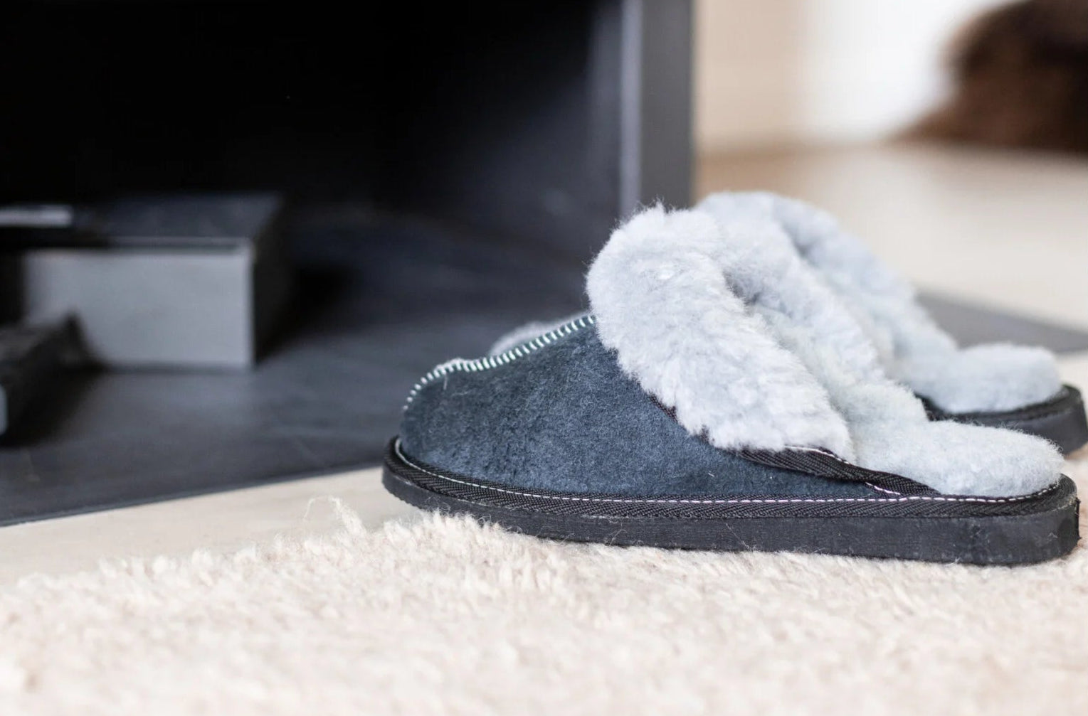 Lammelæder dame hjemmesko Nuvia – Ægte lammeskind i grå